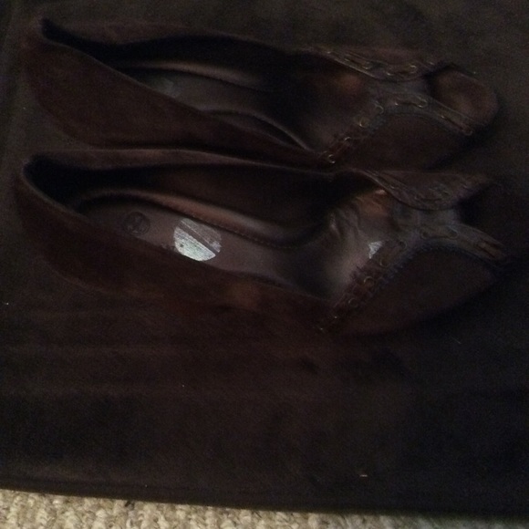 Shoes - Picture 1 of 5